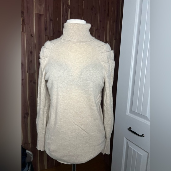 Cashmere sweater - Picture 2 of 4